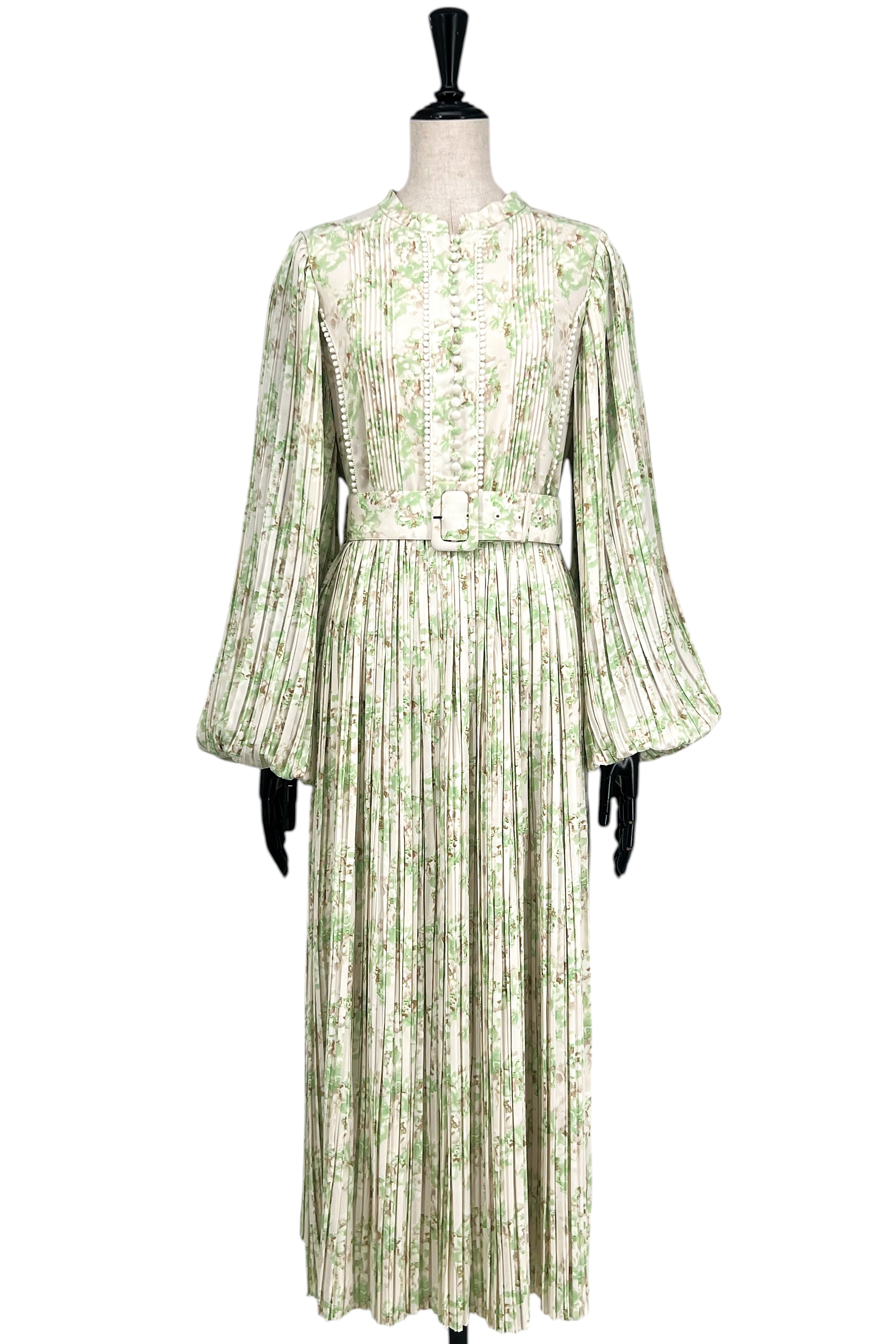 DR559383 Estella.K