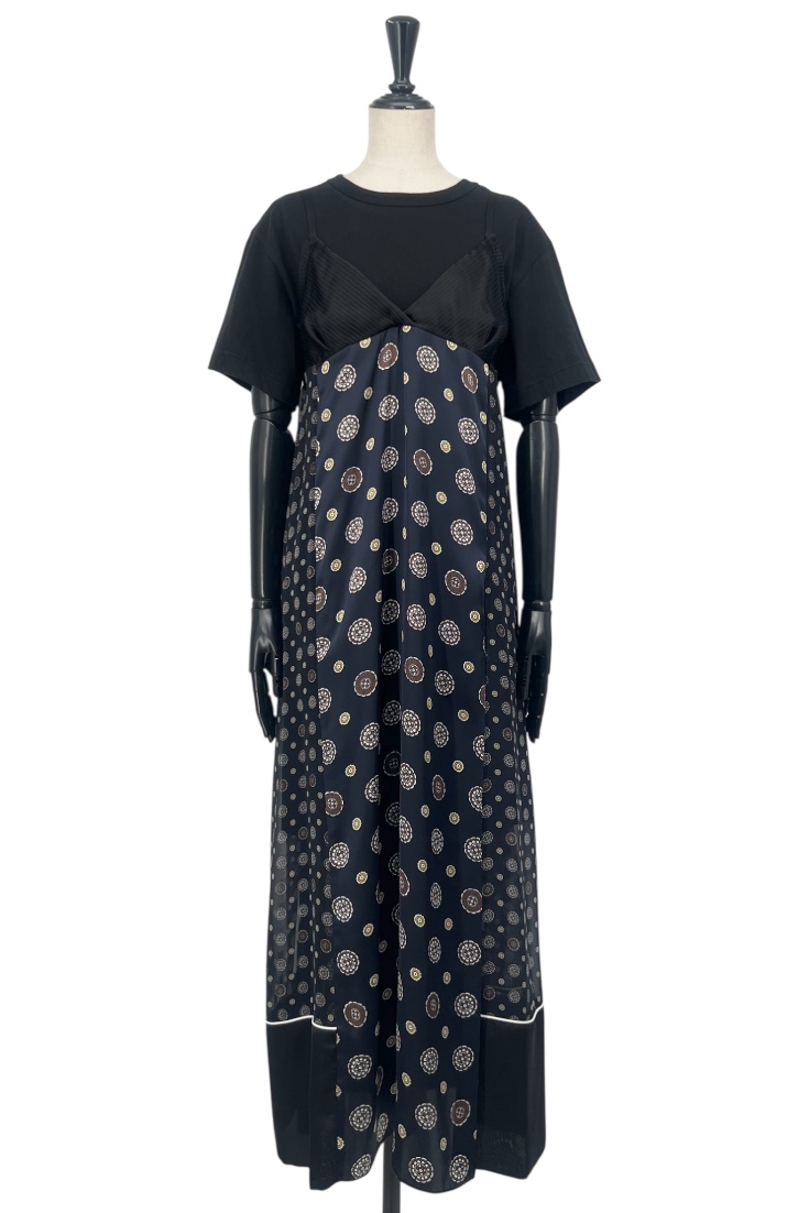 DR559517 sacai