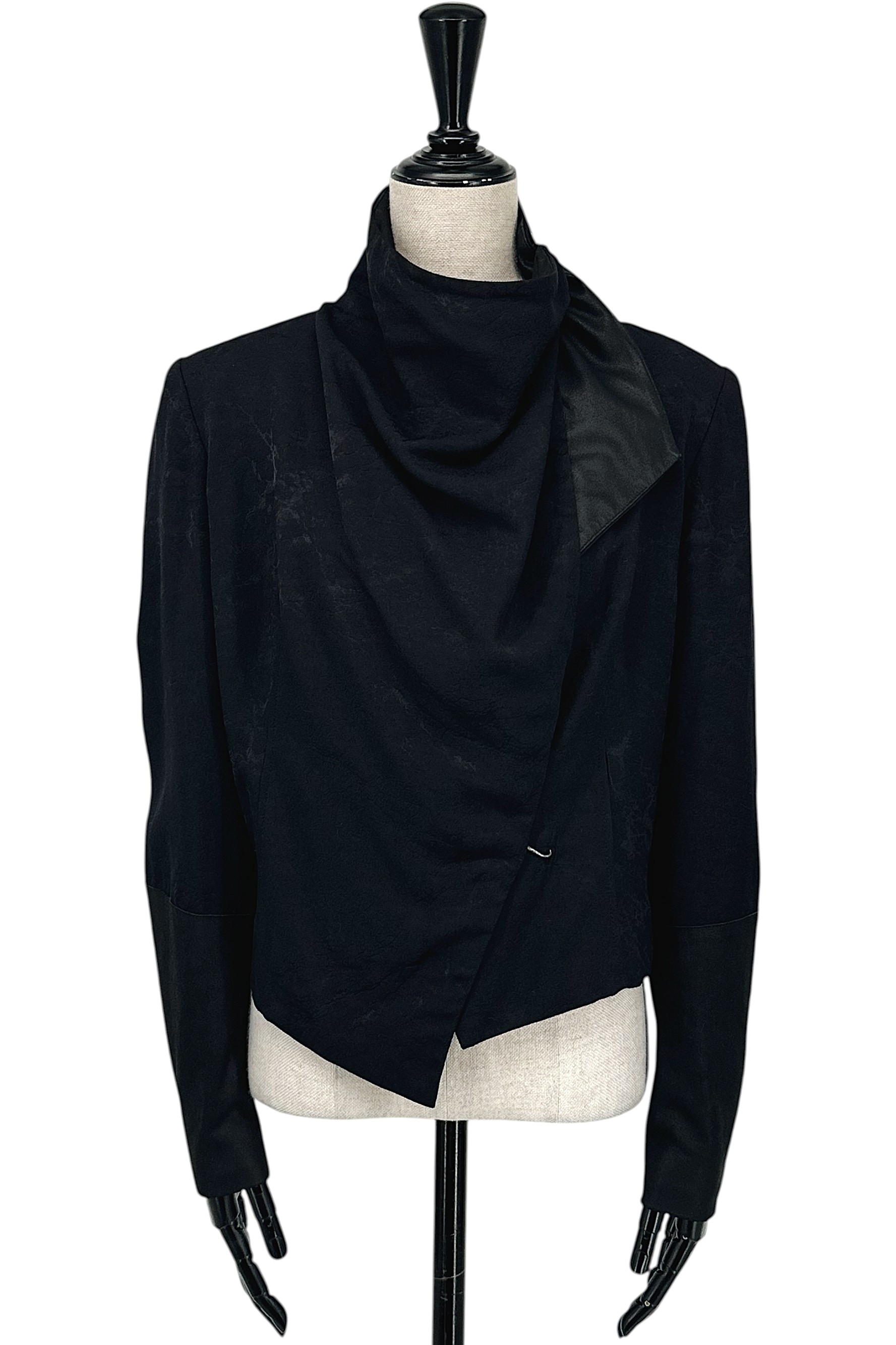 OU555999 HELMUT LANG