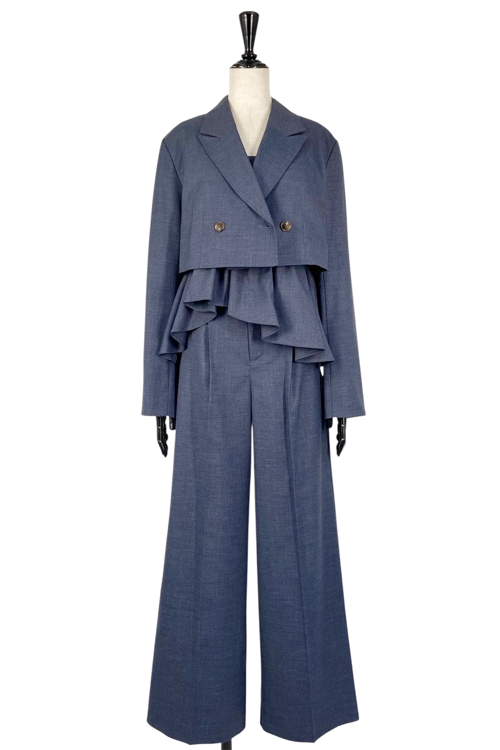 SE555868 And Couture