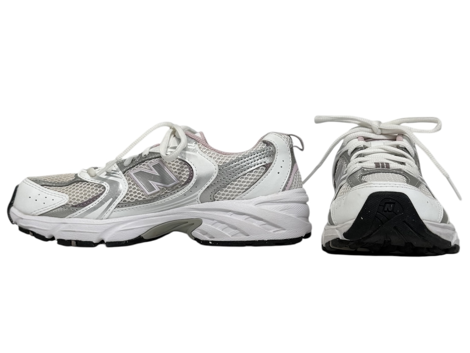 SH000264　New Balance　23