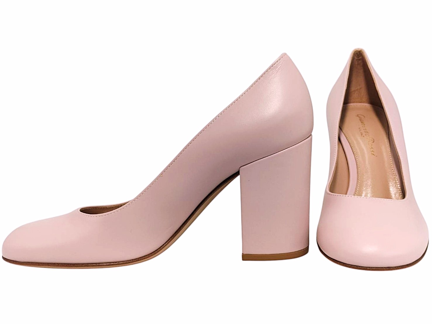 SH558838 Gianvito Rossi　37