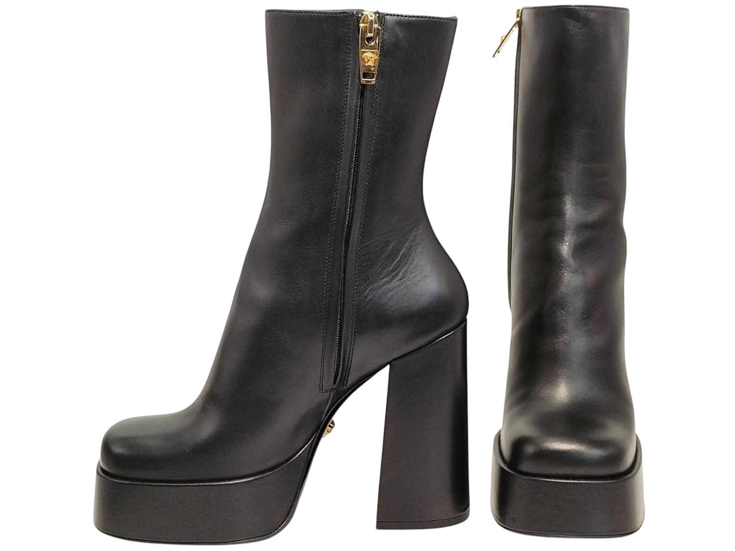 SH558927  VERSACE　37

